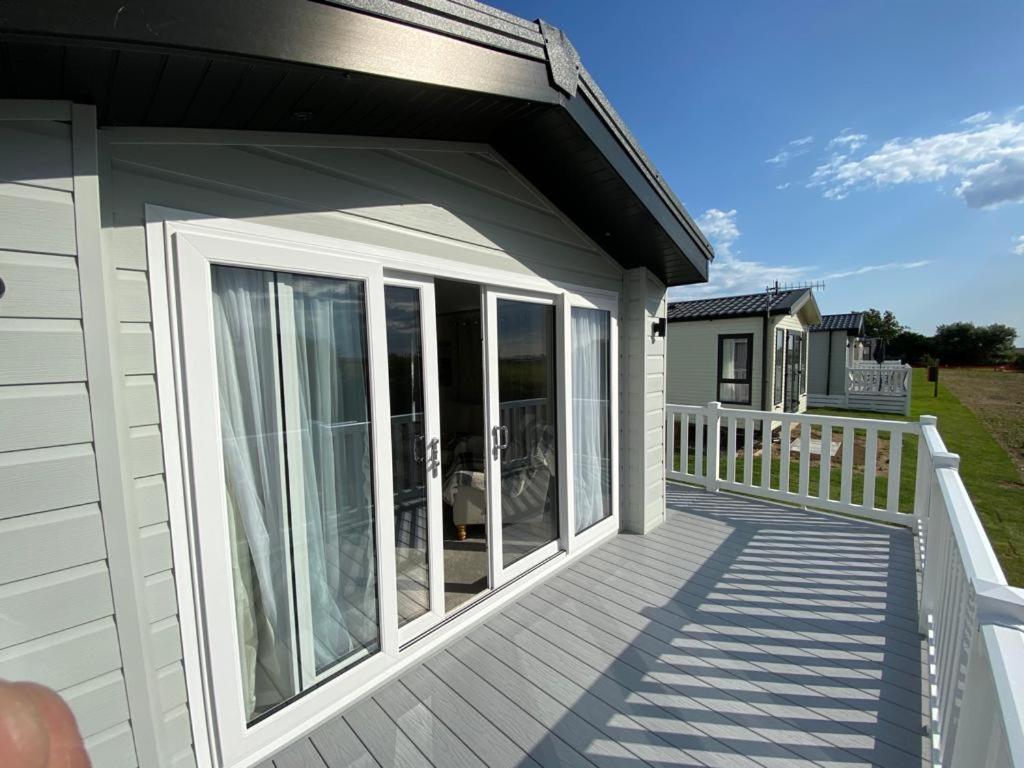 The Lodge Selsey Esterno foto